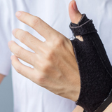 De Quervains Tenosynovitis Treatment | Action Rehab